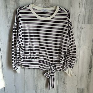 BB1- pink blue stripes on white sweater Kensie small sm s